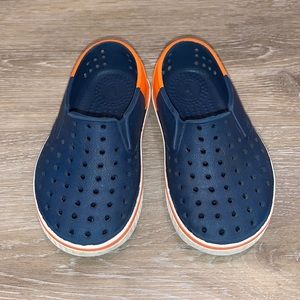 Native shoes, Navy & Orange size 7 toddler